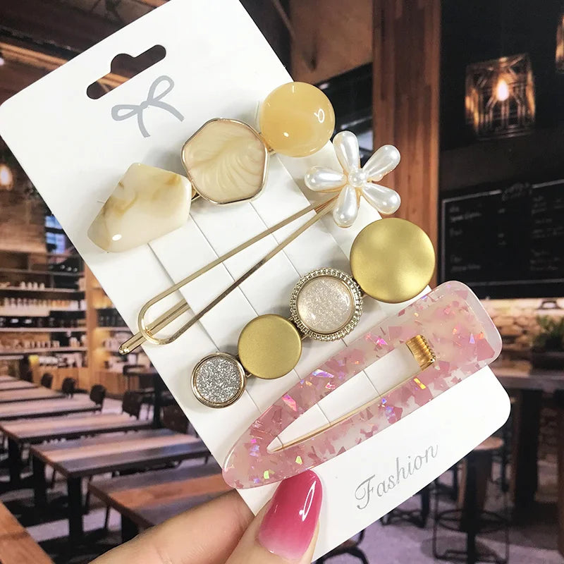 Pearl Crystal Hair Clip Set