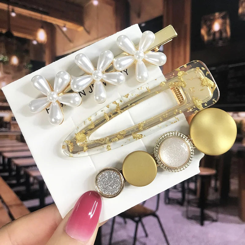 Pearl Crystal Hair Clip Set