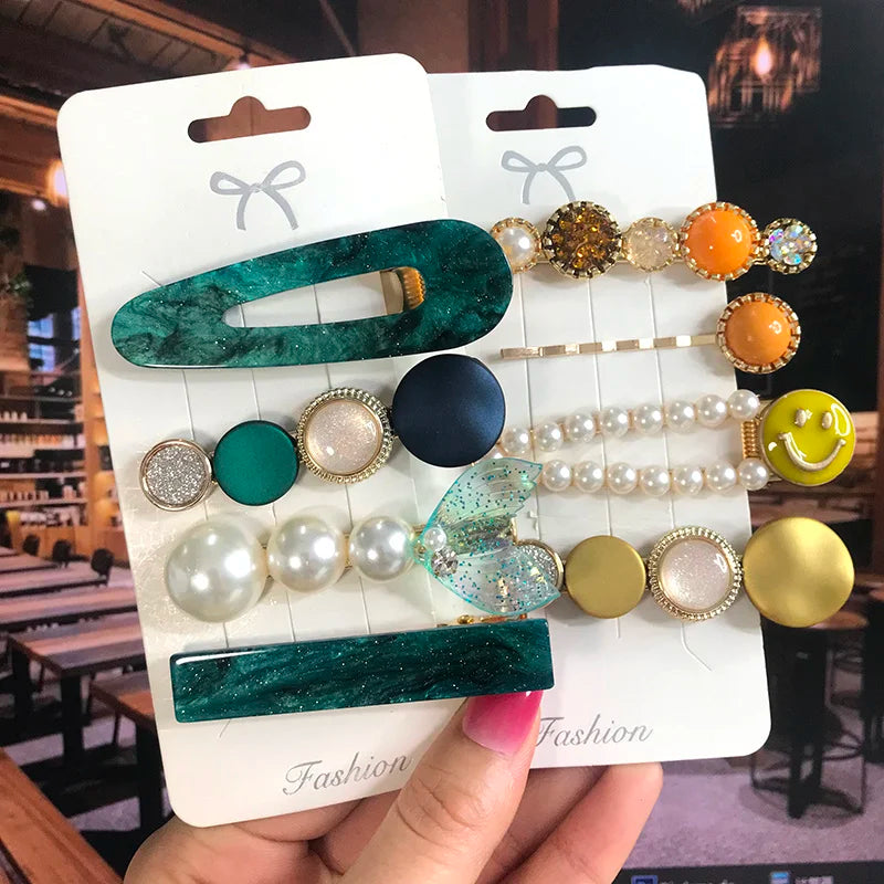 Pearl Crystal Hair Clip Set