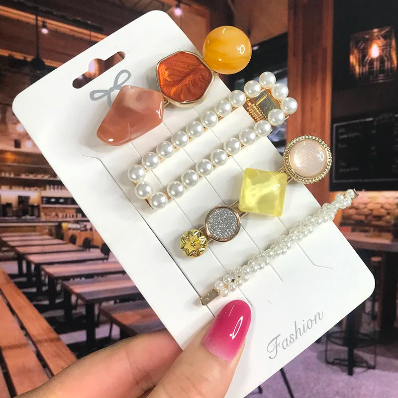 Pearl Crystal Hair Clip Set